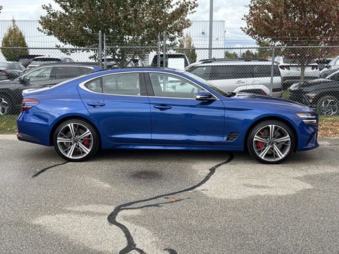 Used 2024 Genesis G70 2.5T w/ Sport Prestige Package image 4