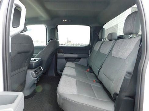 Used 2023 Ford F150 Lightning XLT image 17