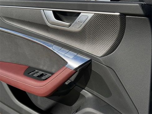 Used 2022 Audi S6 Premium Plus image 22