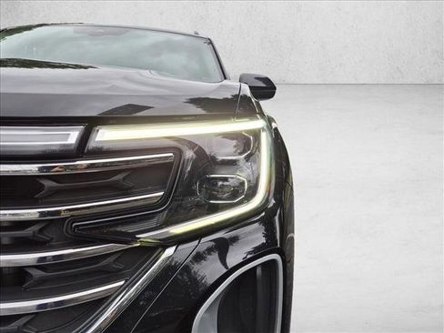 Used 2024 Volkswagen Atlas SE FWD image 26