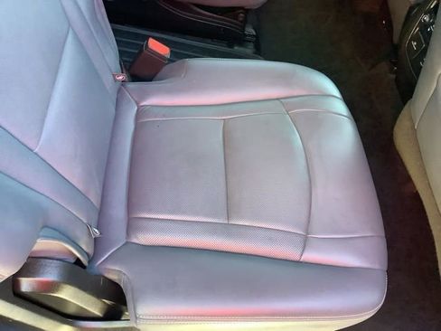 Used 2022 Buick Enclave Premium FWD image 14