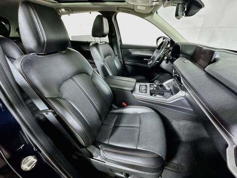 Used 2024 MAZDA CX-90 Plug-In Hybrid w/ Premium Pkg AWD/4WD image 26