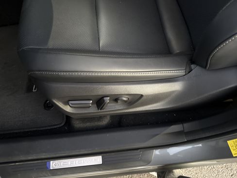 Used 2026 Toyota Crown XLE image 19