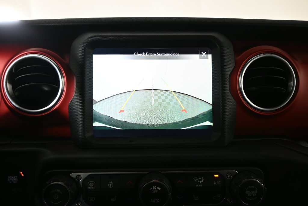 Used 2023 Jeep Wrangler Unlimited Rubicon w/ LED Lighting Group AWD/4WD image 30