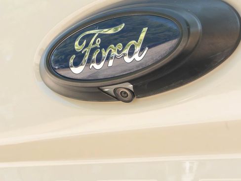 Used 2024 Ford Maverick Lariat w/ FX4 Off-Road Package AWD/4WD image 10