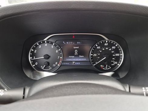 Used 2023 Nissan Frontier SV w/ Technology Package image 29