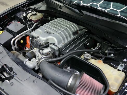 Used 2019 Dodge Charger SRT Hellcat w/ Navigation & Travel Group image 48