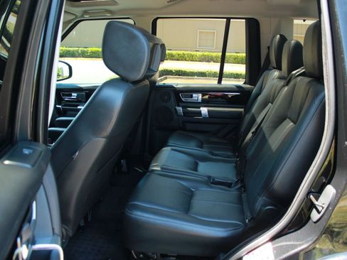 Used 2015 Land Rover LR4 HSE LUX AWD/4WD image 23