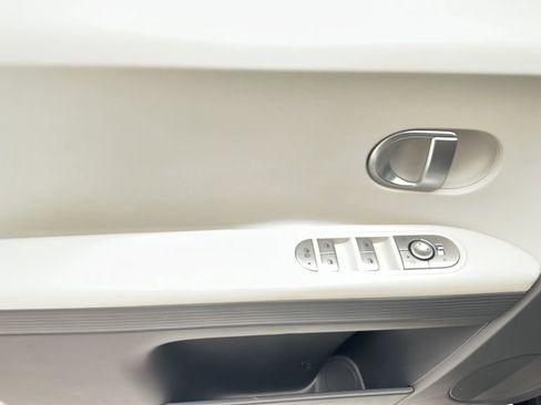 Used 2023 Hyundai Ioniq 5 SE w/ Cargo Package RWD image 14