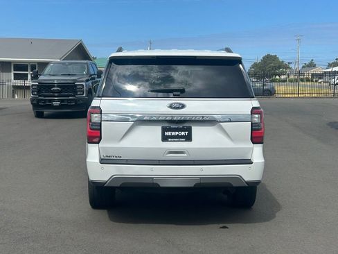 Used 2020 Ford Expedition Limited w/ Equipment Group 302A AWD/4WD image 6