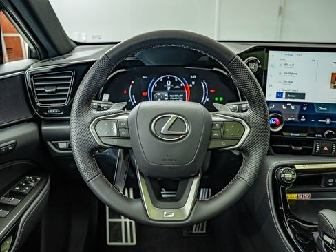 New 2026 Lexus NX 350 F Sport AWD/4WD image 23