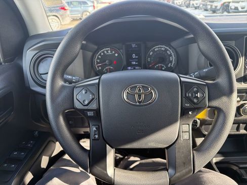 Used 2023 Toyota Tacoma SR image 5