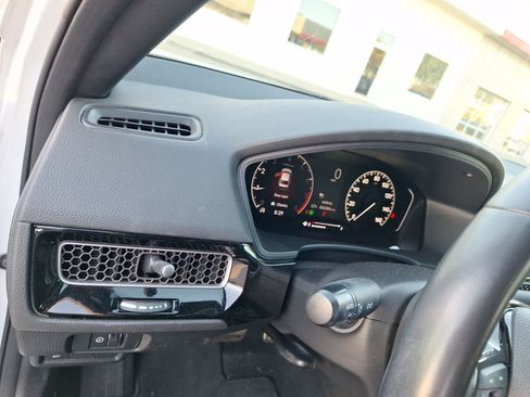 Used 2022 Honda Civic Sport image 18