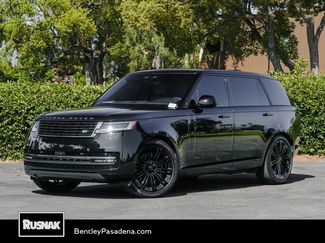Used 2026 Land Rover Range Rover Long Wheelbase SE AWD/4WD video 1