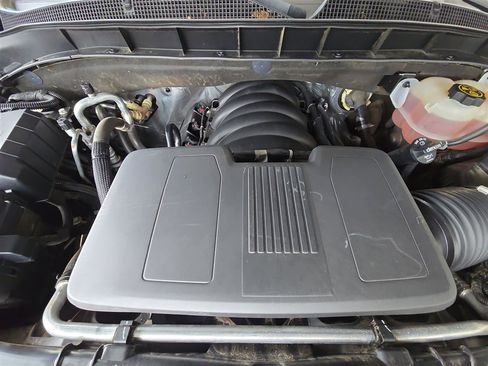 Used 2022 Chevrolet Tahoe RST w/ Luxury Package image 30