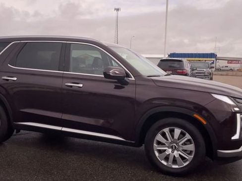 Used 2025 Hyundai Palisade SEL AWD/4WD image 3