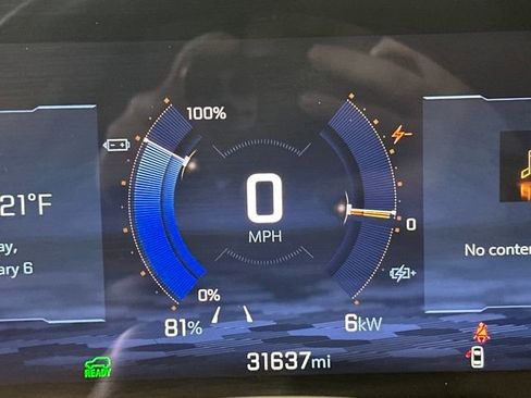 Used 2024 Chevrolet Equinox EV RS image 18