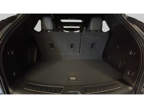 Used 2023 Buick Enclave Avenir w/ Avenir Technology Package AWD/4WD image 19