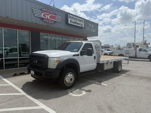 Used 2015 Ford F550 4x4 Regular Cab Super Duty image 1