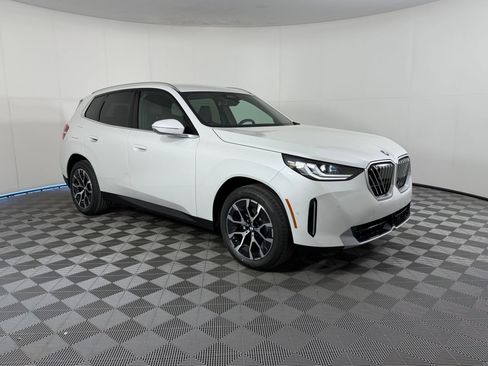 Used 2026 BMW X3 xDrive30i AWD/4WD image 7