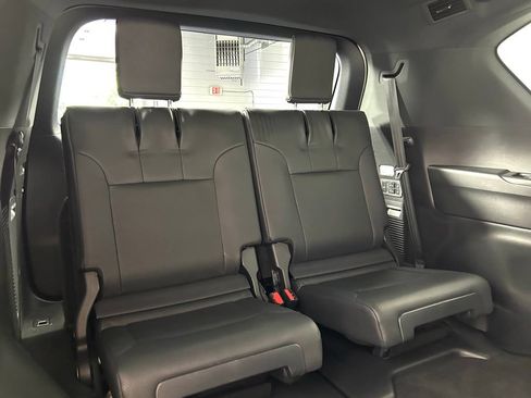 Used 2023 Lexus LX 600 4WD w/ Appearance Package image 14