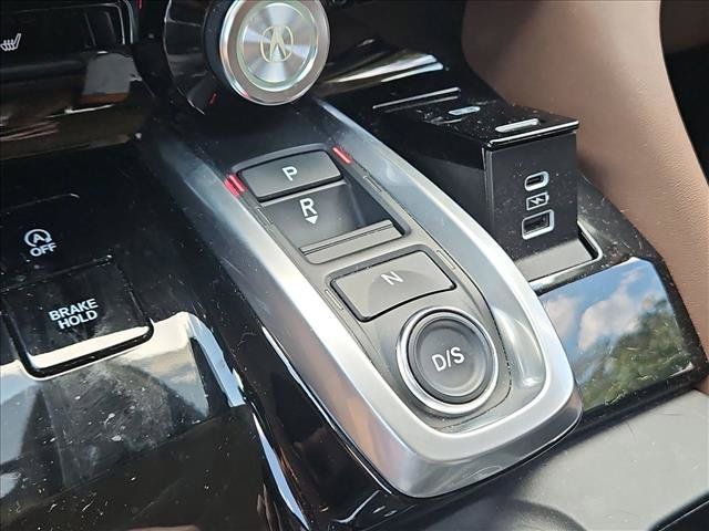 Used 2024 Acura MDX w/ Technology Package AWD/4WD image 8
