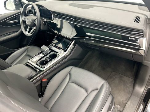 Used 2025 Audi Q7 3.0T Premium Plus w/ Premium Plus Package image 16