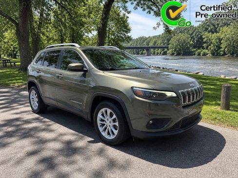 Certified 2019 Jeep Cherokee Latitude w/ Popular Appearance Group FWD image 1
