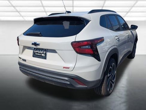 New 2026 Chevrolet Trax RS FWD image 28