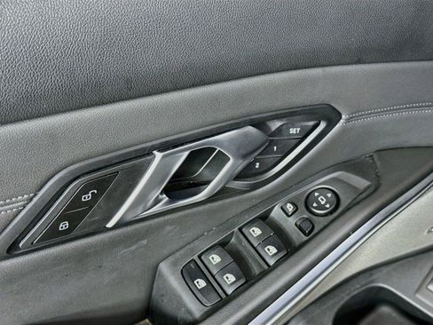 Used 2025 BMW M3 Competition w/ Executive Package RWD image 9