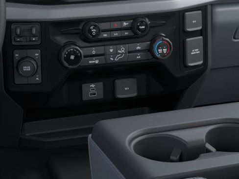 New 2026 Ford F550 4x4 Supercab Super Duty image 50