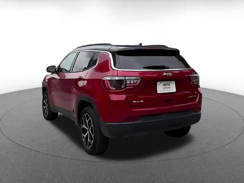 Used 2025 Jeep Compass Limited AWD/4WD image 10