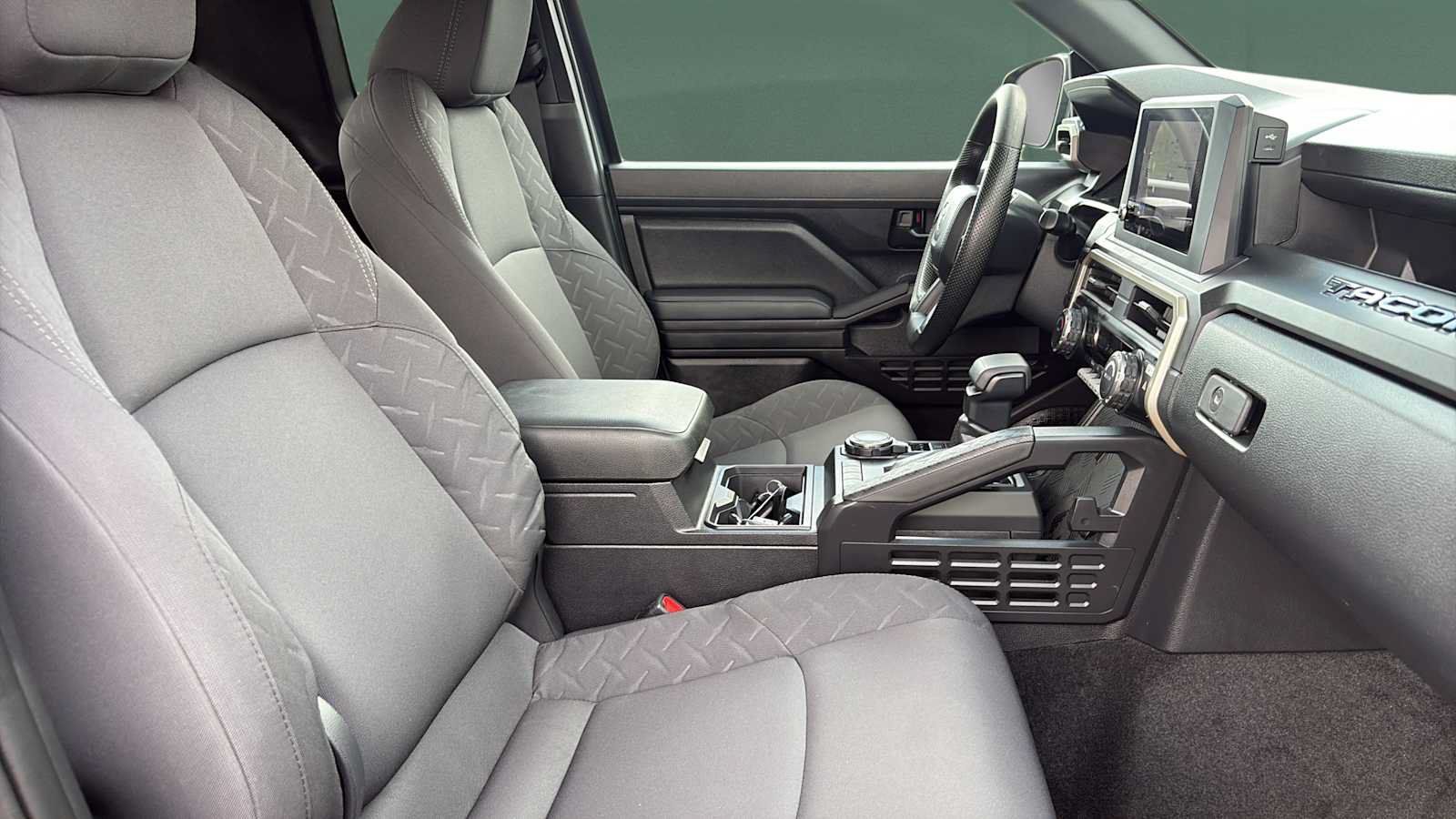 Used 2025 Toyota Tacoma SR AWD/4WD image 28