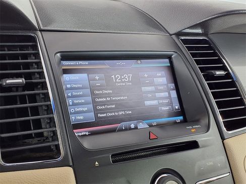 Used 2014 Ford Taurus SEL w/ Equipment Group 201A image 26