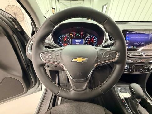 Certified 2024 Chevrolet Equinox LT AWD/4WD image 11