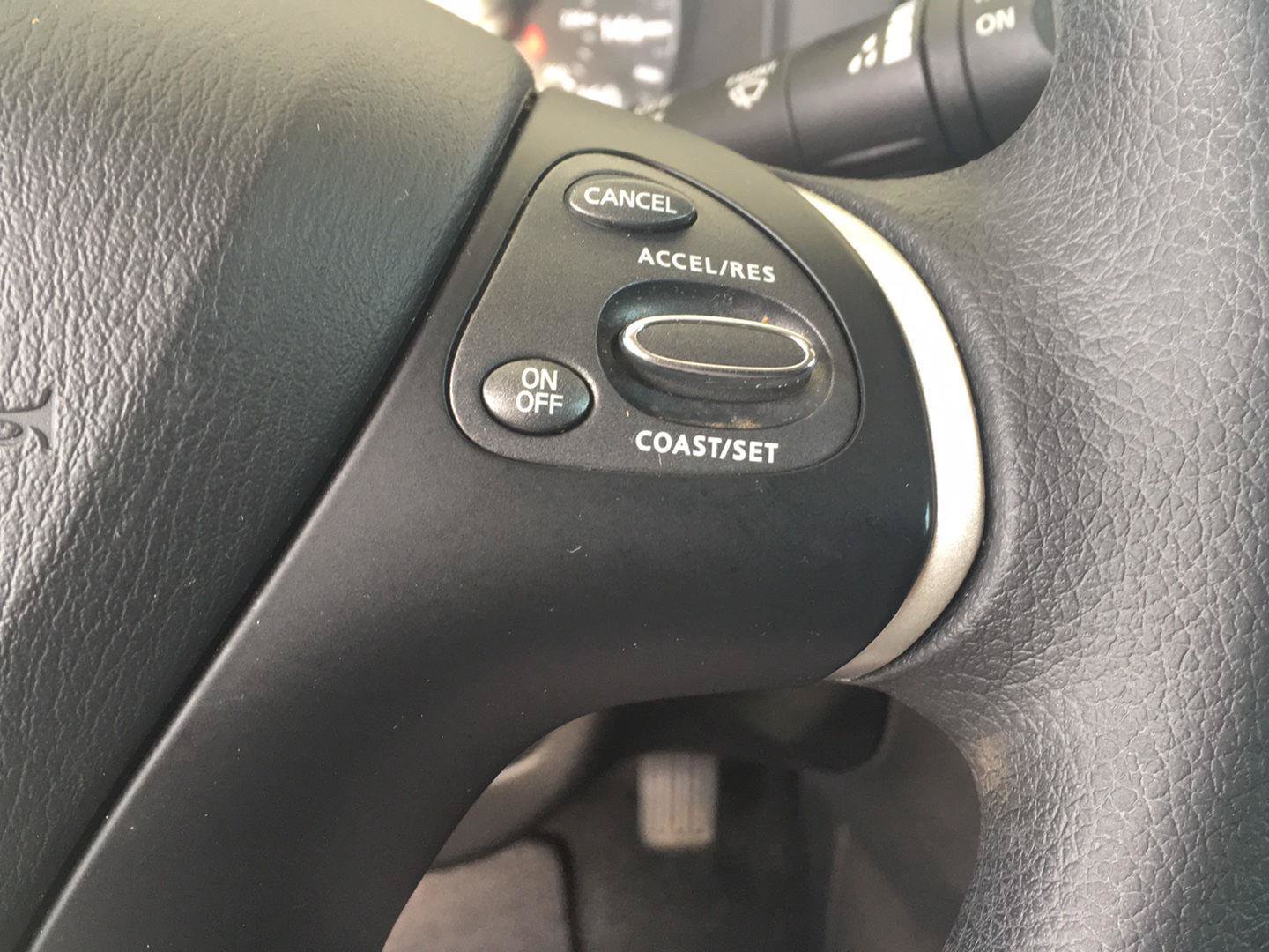 Used 2020 Nissan Pathfinder S FWD image 20