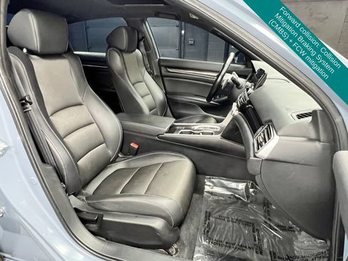 Used 2022 Honda Accord Sport image 8