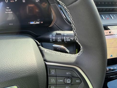 New 2026 Jeep Grand Cherokee Laredo image 17