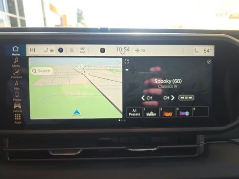 New 2026 Jeep Wrangler Rubicon w/ Technology Group image 17