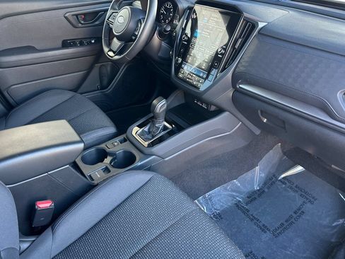 Used 2025 Subaru Forester Premium AWD/4WD image 21