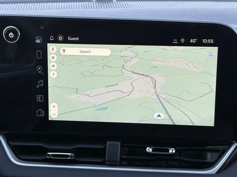 New 2026 Chevrolet Equinox LT image 8