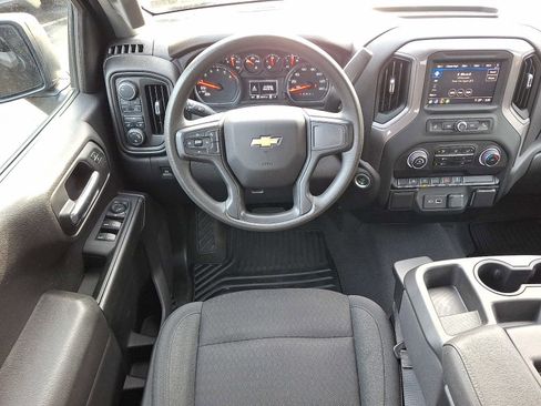Used 2023 Chevrolet Silverado 1500 Custom image 11