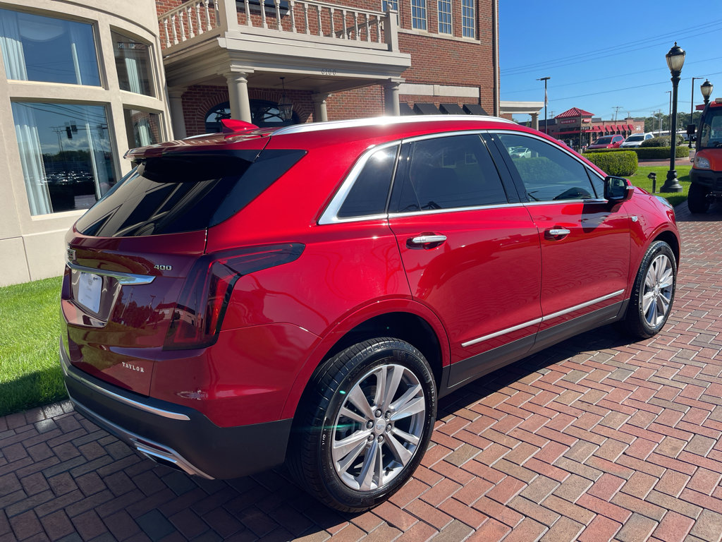 Used 2024 Cadillac XT5 Premium Luxury AWD/4WD image 7