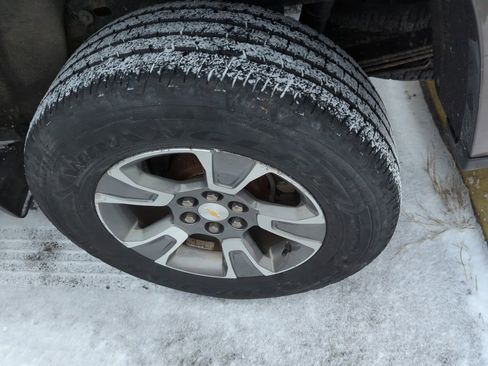 Used 2015 Chevrolet Colorado Z71 image 5