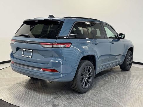 New 2026 Jeep Grand Cherokee Limited image 7