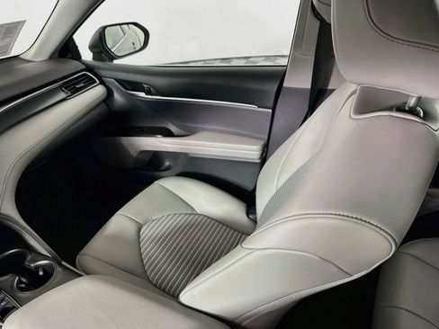 Used 2024 Toyota Camry SE FWD image 22