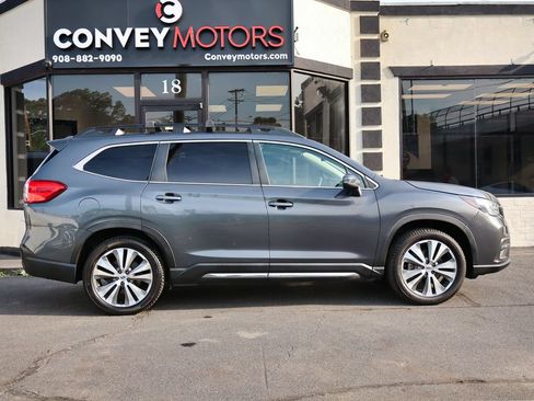 Used 2021 Subaru Ascent Limited w/ Technology Package AWD/4WD image 9