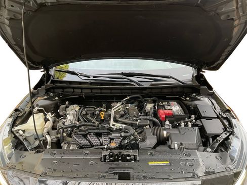 Used 2023 Nissan Altima 2.5 SV image 14