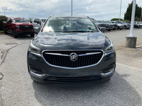 Used 2018 Buick Enclave Premium FWD image 2