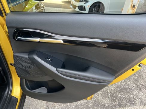 Certified 2022 Kia Seltos S FWD image 15